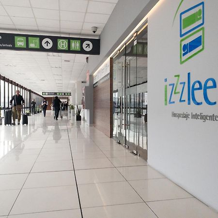 Hotel Izzzleep Aeropuerto Terminal 1 Ciudad de México Exteriér fotografie